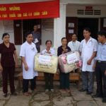 Chi đoàn bệnh viện đa khoa Đô Lương tặng quà và khám điều trị bệnh tại xã Đại Sơn